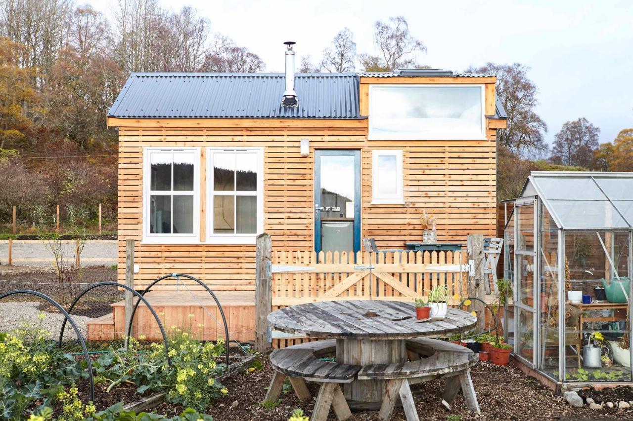 Aileen - Unique Tiny House With Wood Fired Roll Top Bath In Heart Of The Cairngorms Villa Ballater Exterior photo